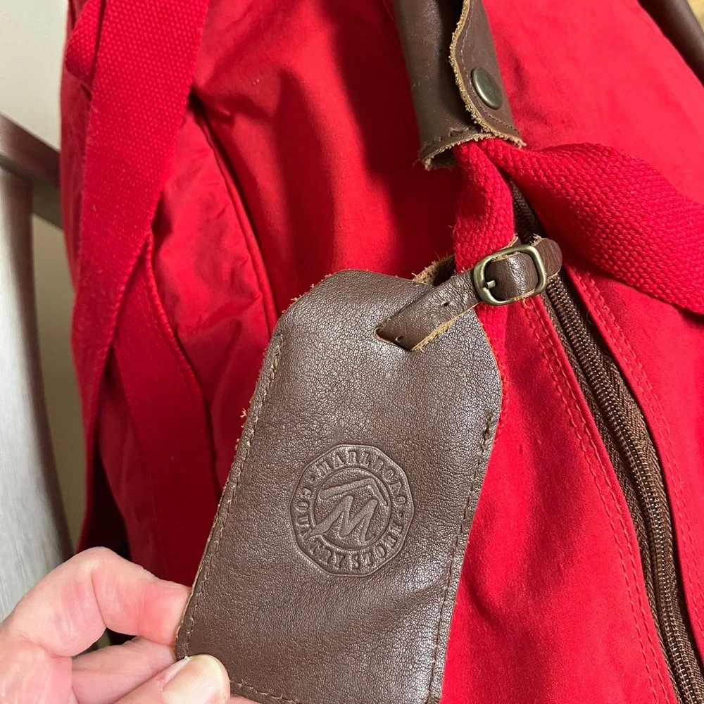 Marlboro Red & Brown Duffel Bag, GUC, clean, missing 2 buckles front flap
